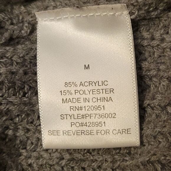 Pink Rose Sweater Size Medium - Picture 4 of 5